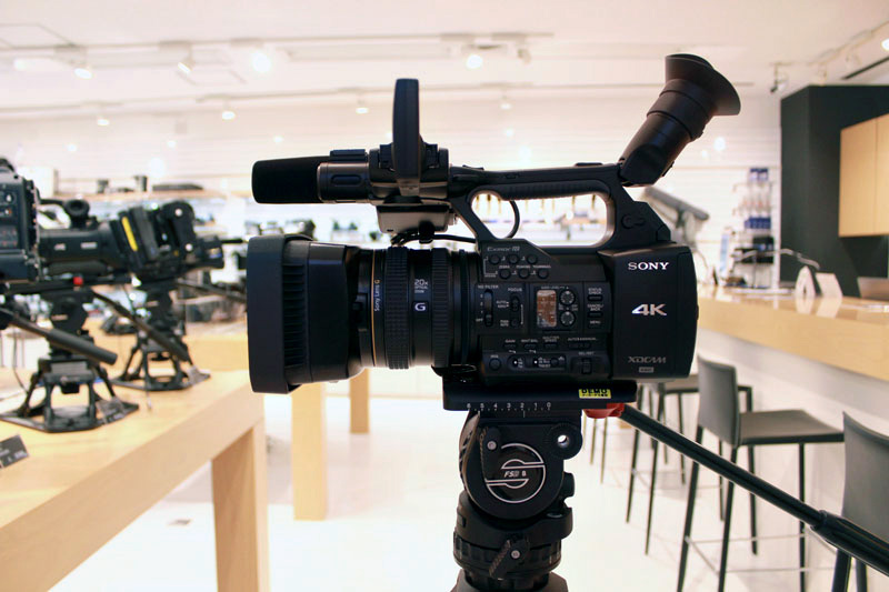 SONY 4Kハンドヘルドビデオカメラ PXW-Z100 PROGEAR半蔵門にて展示開始 