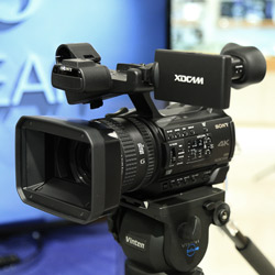 PXW-Z150