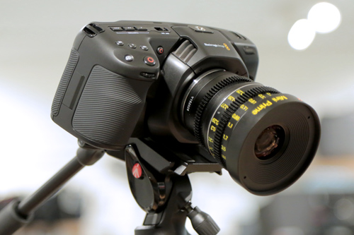 Blackmagic Pocket Cinema Camera 4Kの店頭展示写真
